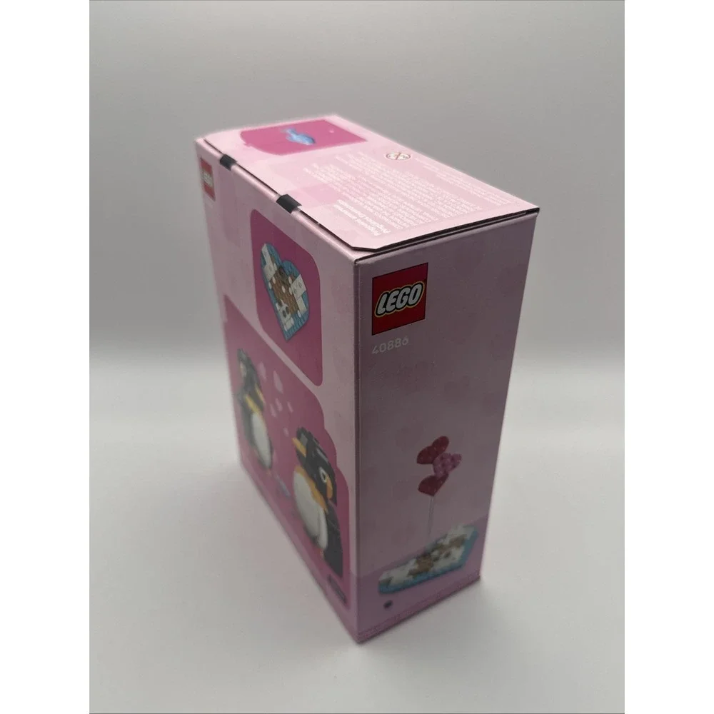 LEGO Penguins in Love 40886 Limited Edition Retired New in Sealed Box